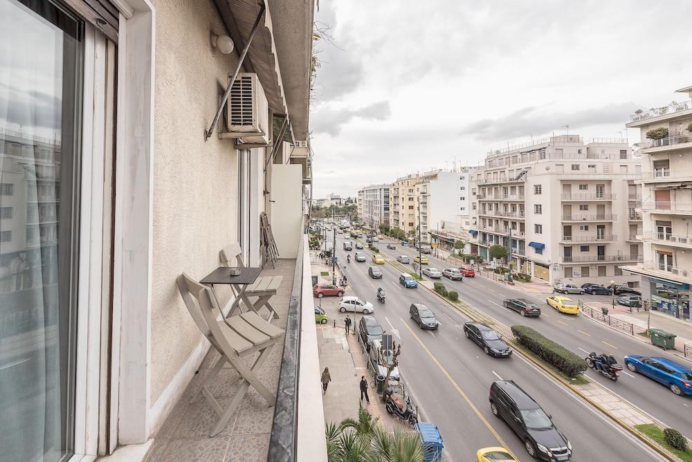 Athens Boutique Apartment By Cloudkeys Екстериор снимка
